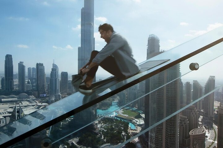 Soar above the skyline on the Sky Slide gliding through stunning views of Dubai. Experience an adrenaline rush as you connect two floors in this unique glass adventure.